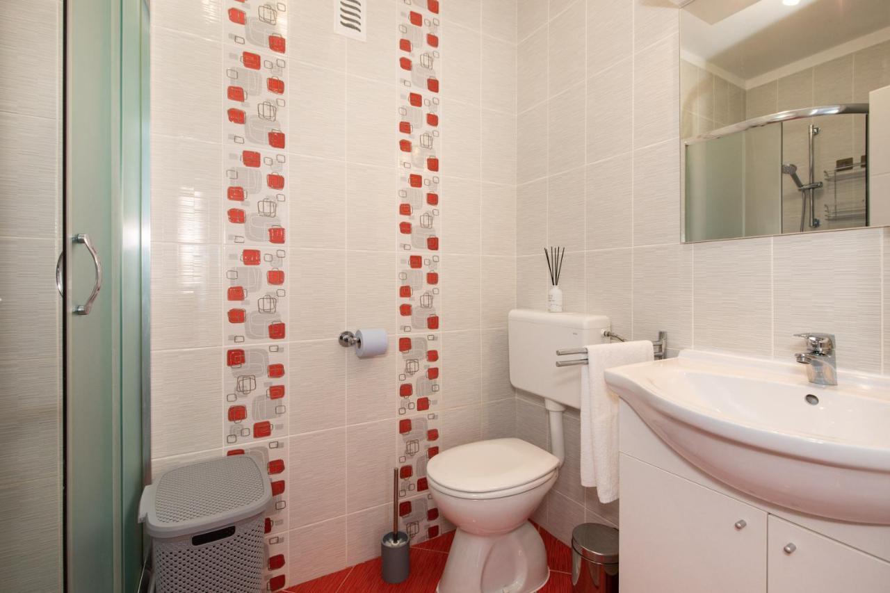 Apartment Marija Krk Town Exterior photo